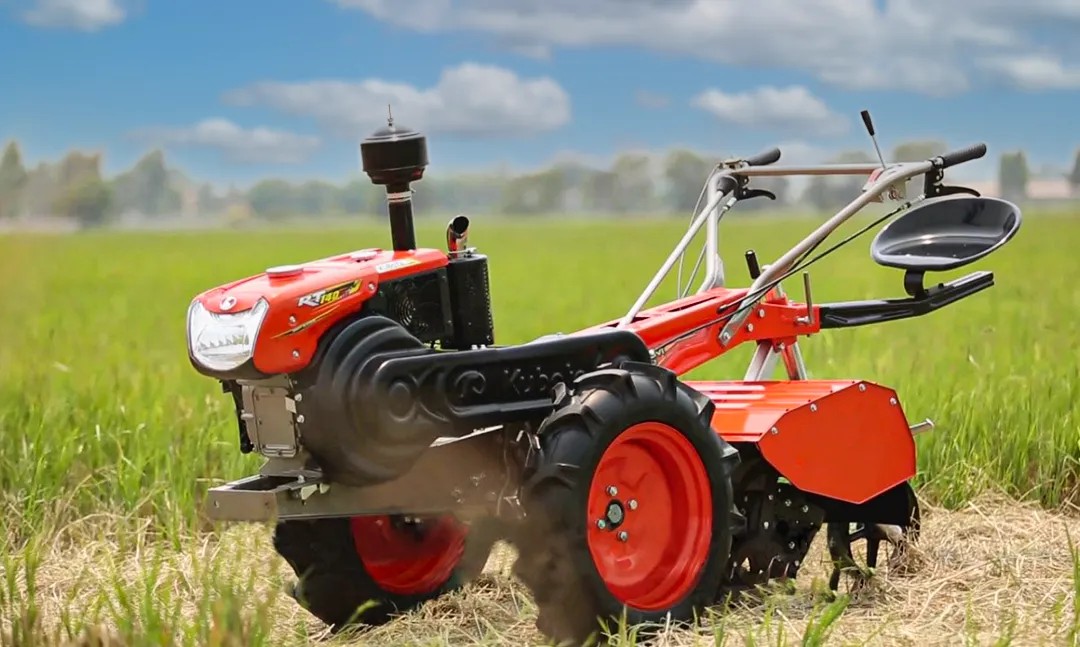 ماشین آلات کشاورزی